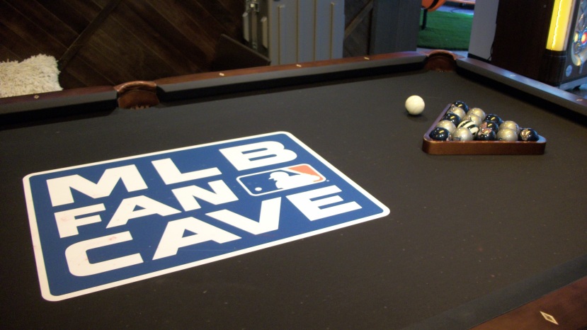MLB Fan Cave Custom Pool Table- © 2012 rockingroxfan
